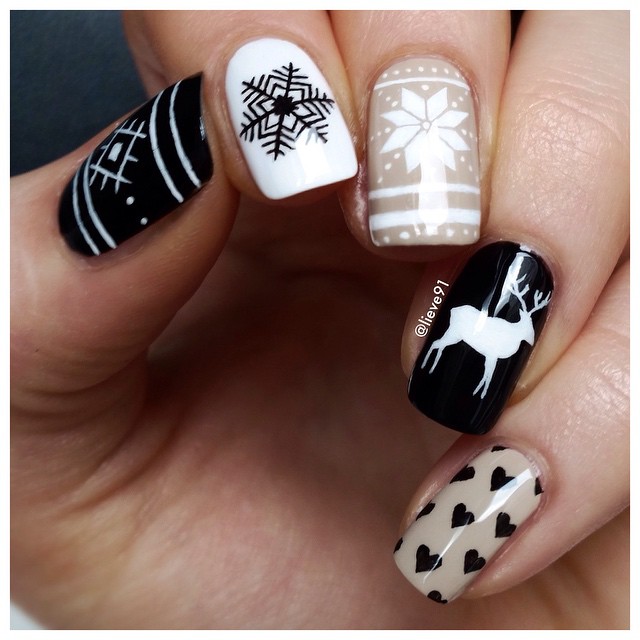 Black Winter Manicure Nail Design Ideas