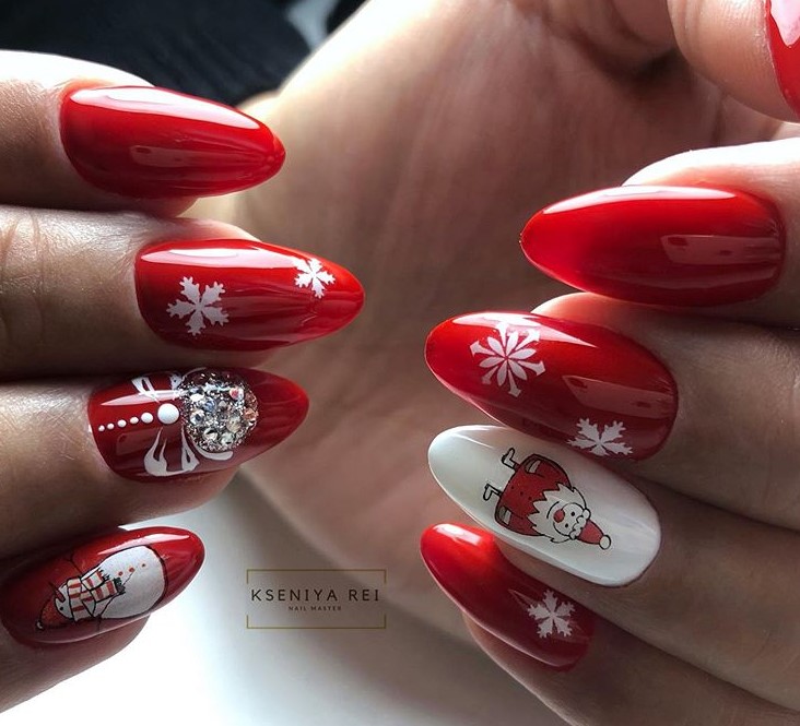 Red Winter Manicure Nail Design Ideas