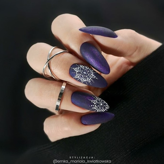 navy Winter Manicure Nail Design Ideas