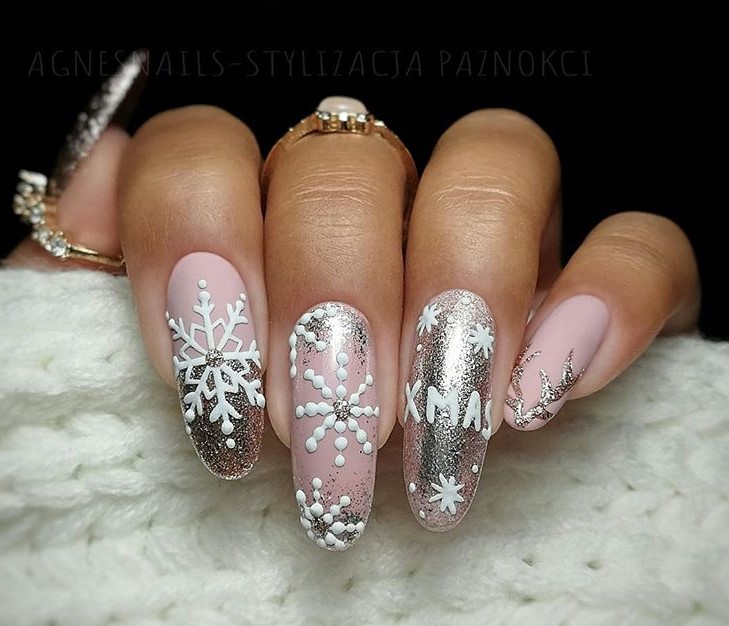 Winter Manicure Nail Design Ideas